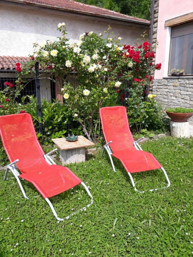 Cà d' FeFi Bed & Breakfast Gorzegno Ngoại thất bức ảnh