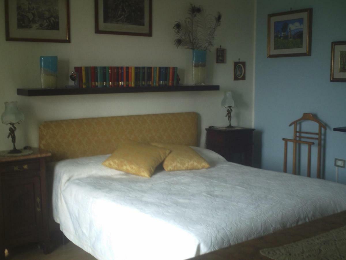 Cà d' FeFi Bed & Breakfast Gorzegno Ngoại thất bức ảnh